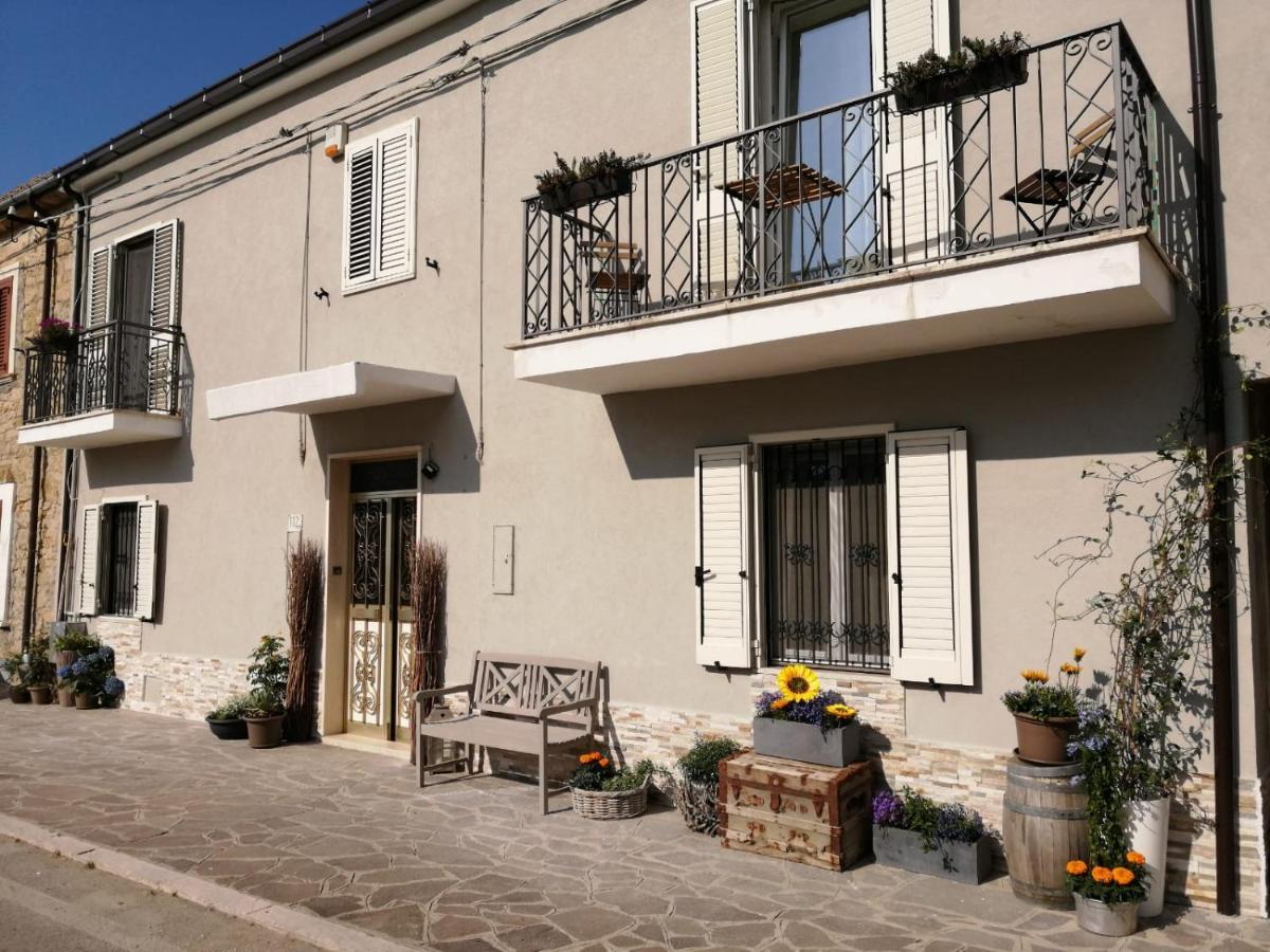 Casa Rosa Abruzzo Bed & Breakfast Musellaro Exterior photo