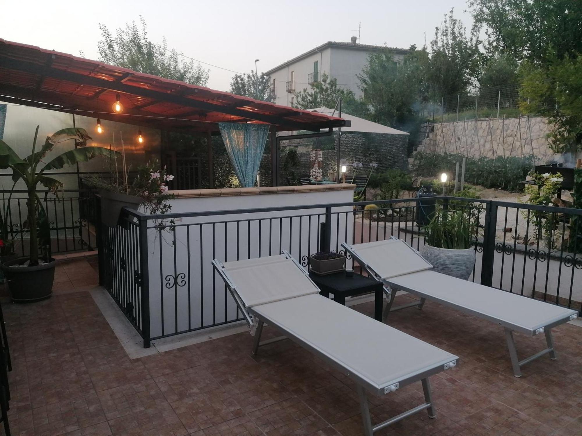 Casa Rosa Abruzzo Bed & Breakfast Musellaro Exterior photo