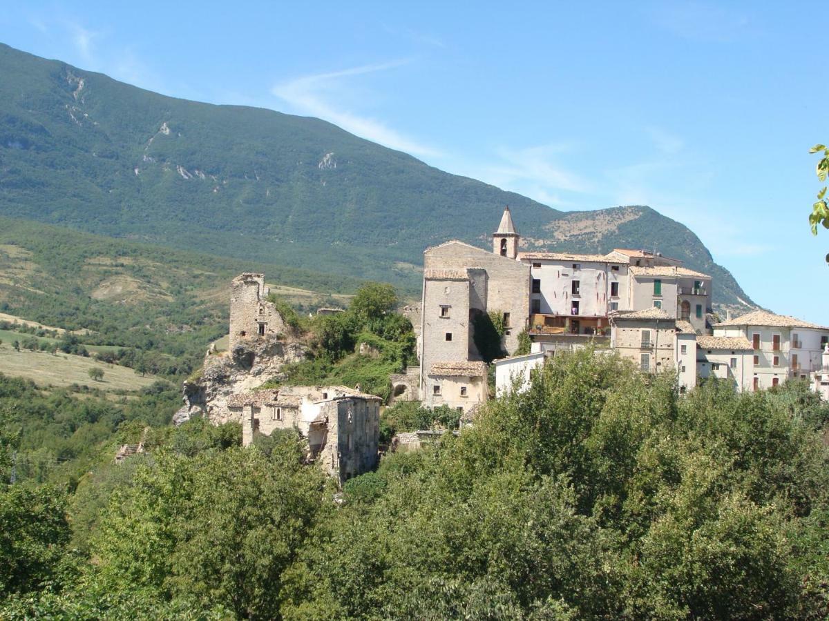 Casa Rosa Abruzzo Bed & Breakfast Musellaro Exterior photo